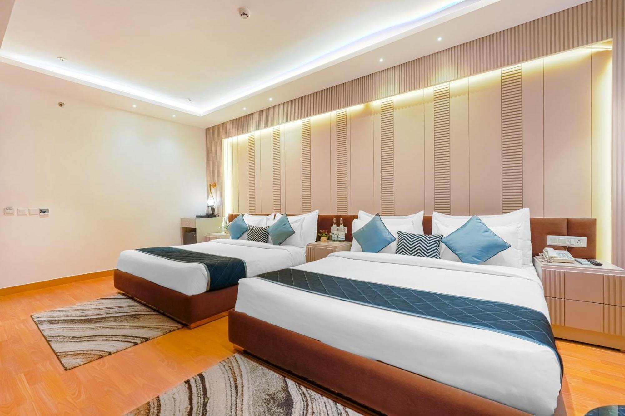 Levelup Boutique Amritsar Hotel Buitenkant foto
